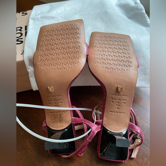 Vicenza NWT Sz 37EU Brazilian designer leather strappy metallic heels; top rated - Picture 7 of 16